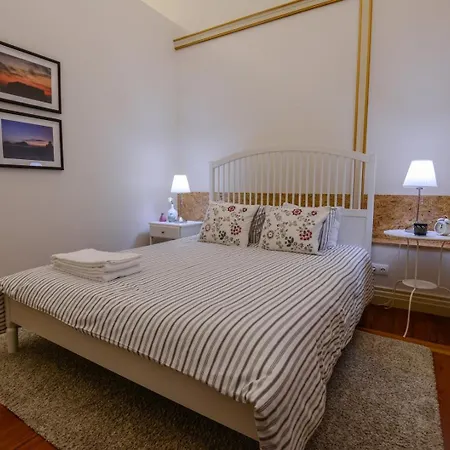 Guestready - O Ateneu Ponta Delgada