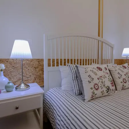 Guestready - O Ateneu Ponta Delgada