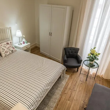 Guestready - O Ateneu *